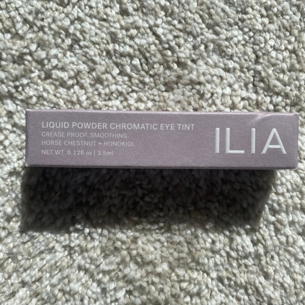 Ilia liquid eye tint in gleam NIB